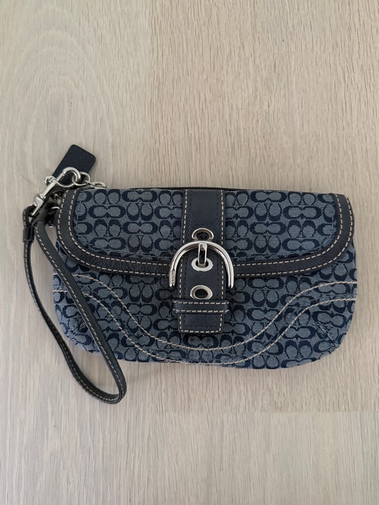 Coach Handbags - Coach Navy and Black Signature Wristlet with Buckle Accent